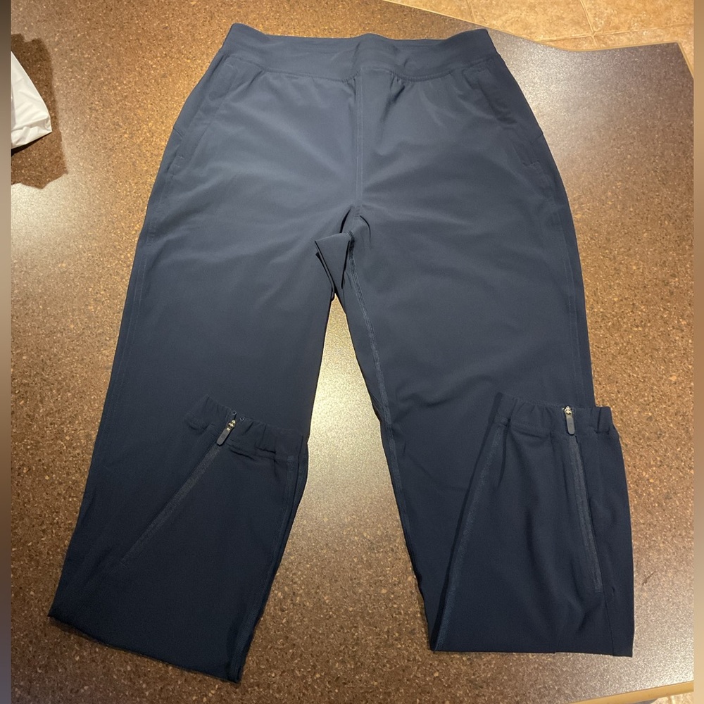 Lululemon ladies joggers